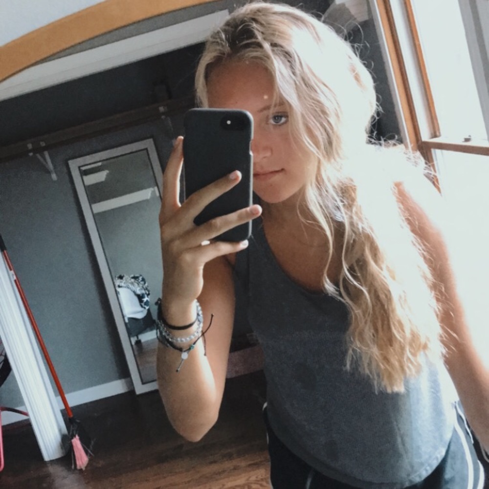 Meet your Posher, Gen